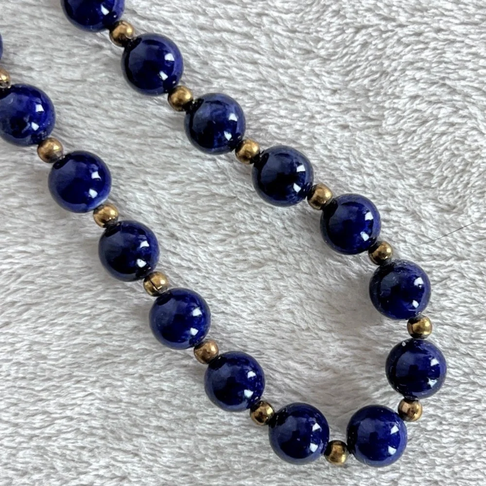 Classic Blue Beaded Necklace - Picture 4 of 9